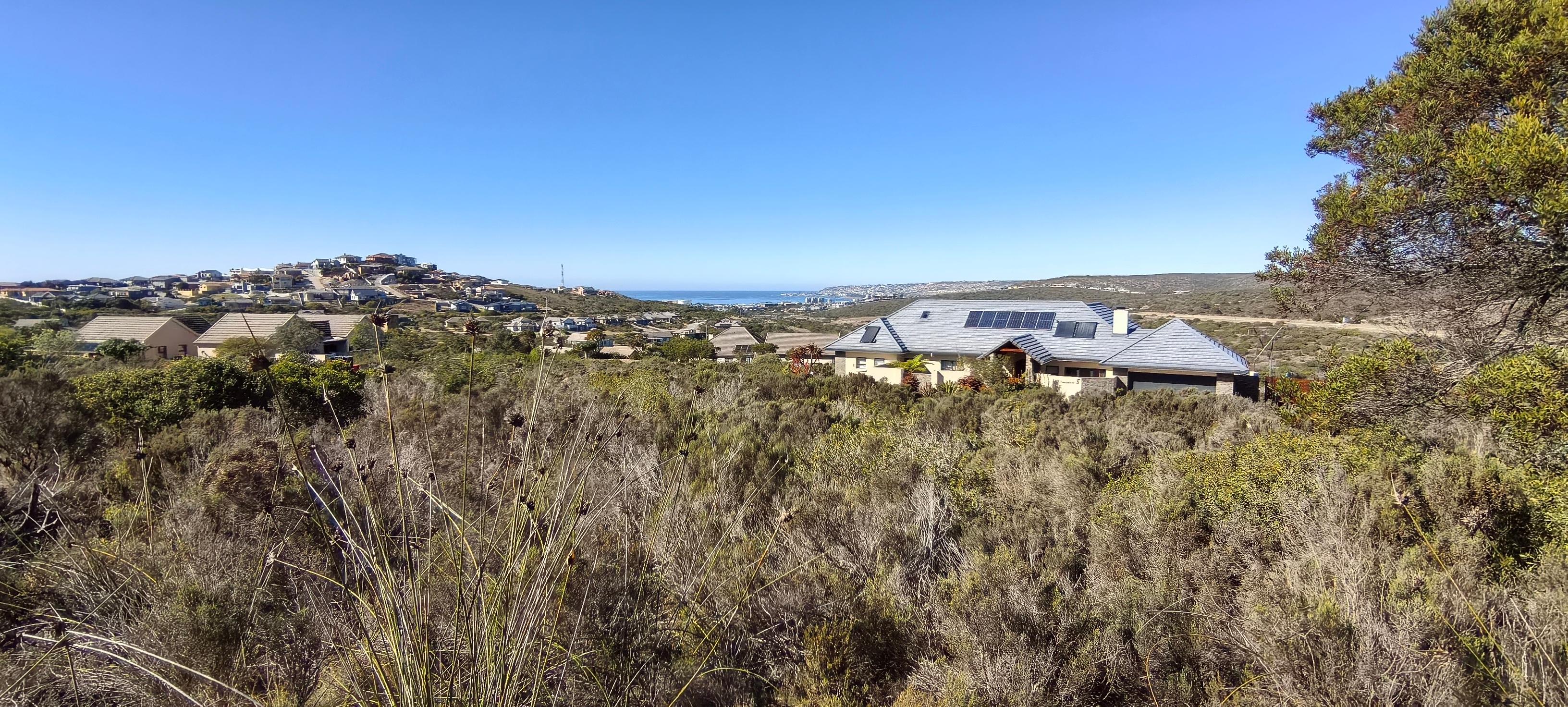 Image 2 of 6