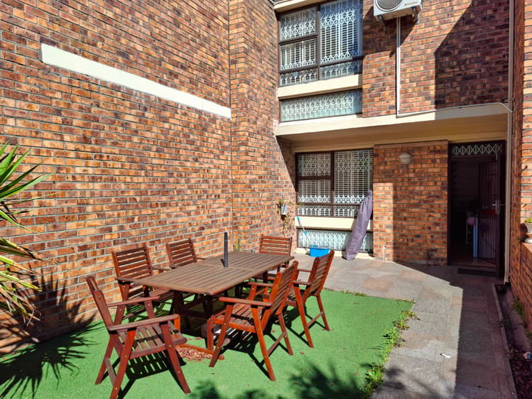 Main property image