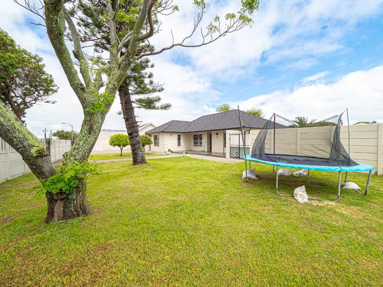 Main property image