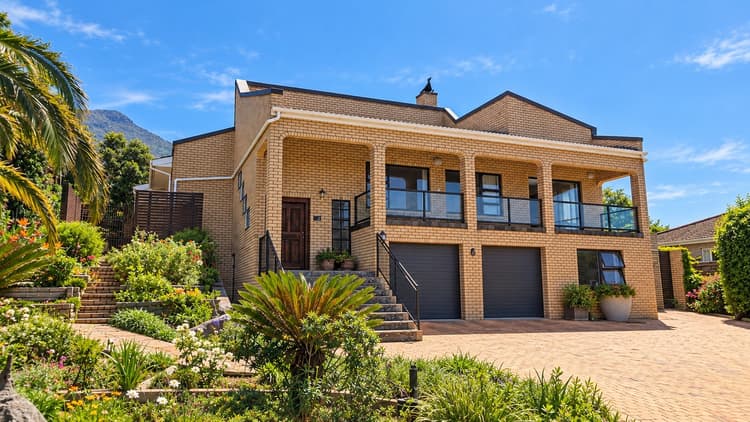 Main property image