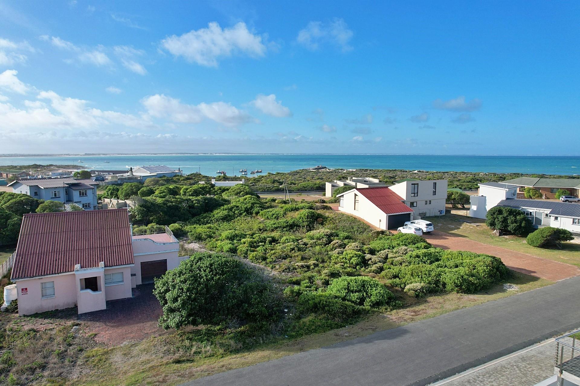 Image 4 of 6