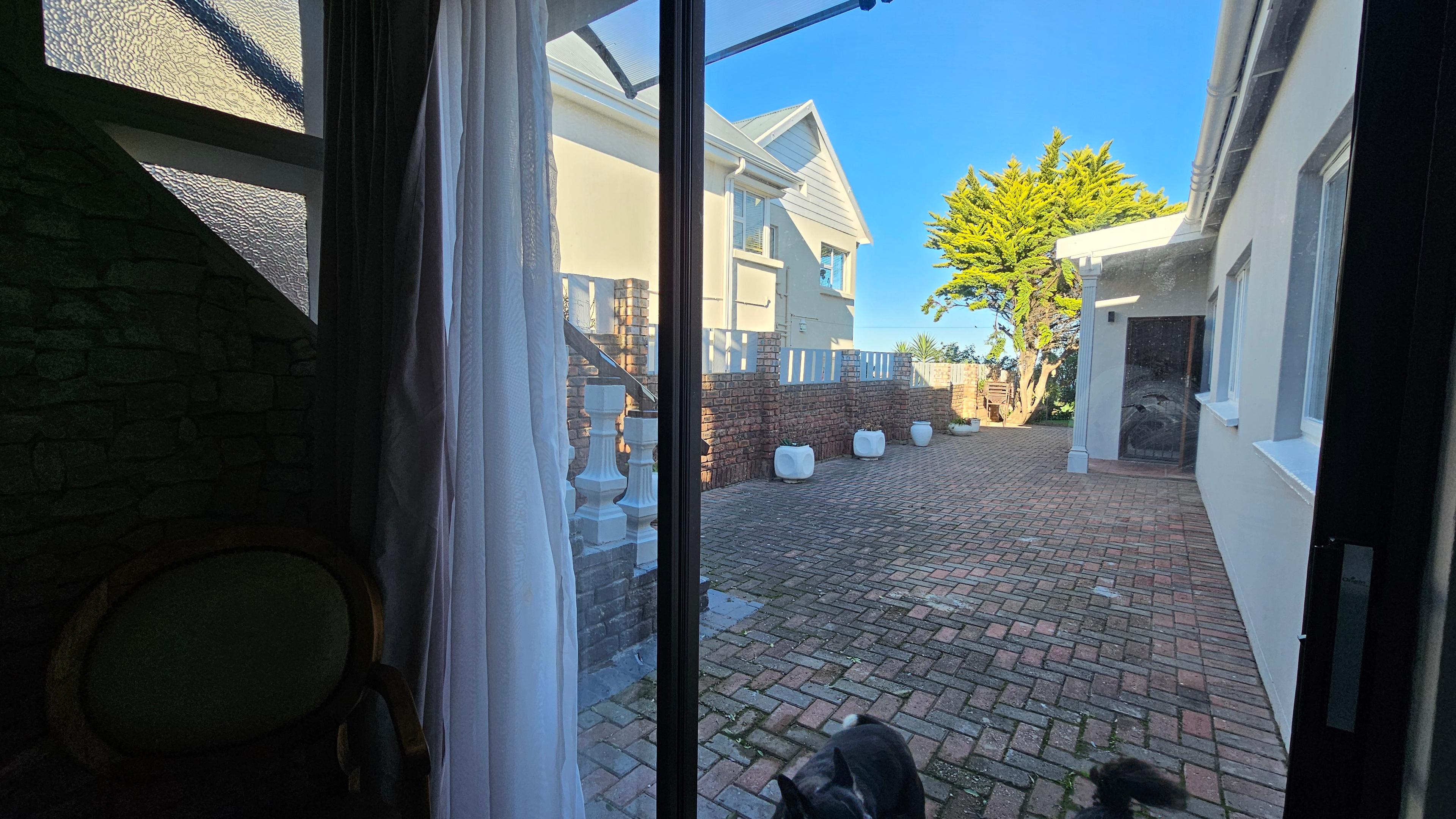 Image 5 of 6