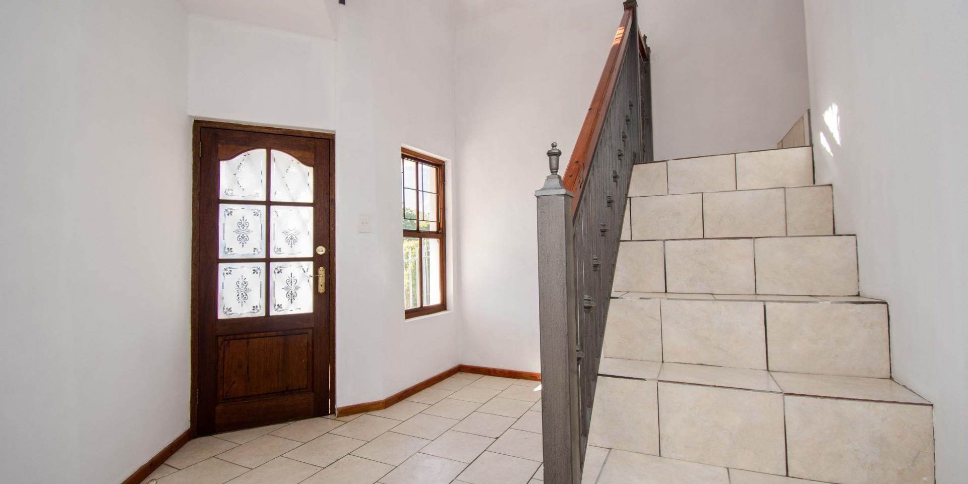 Image 3 of 6