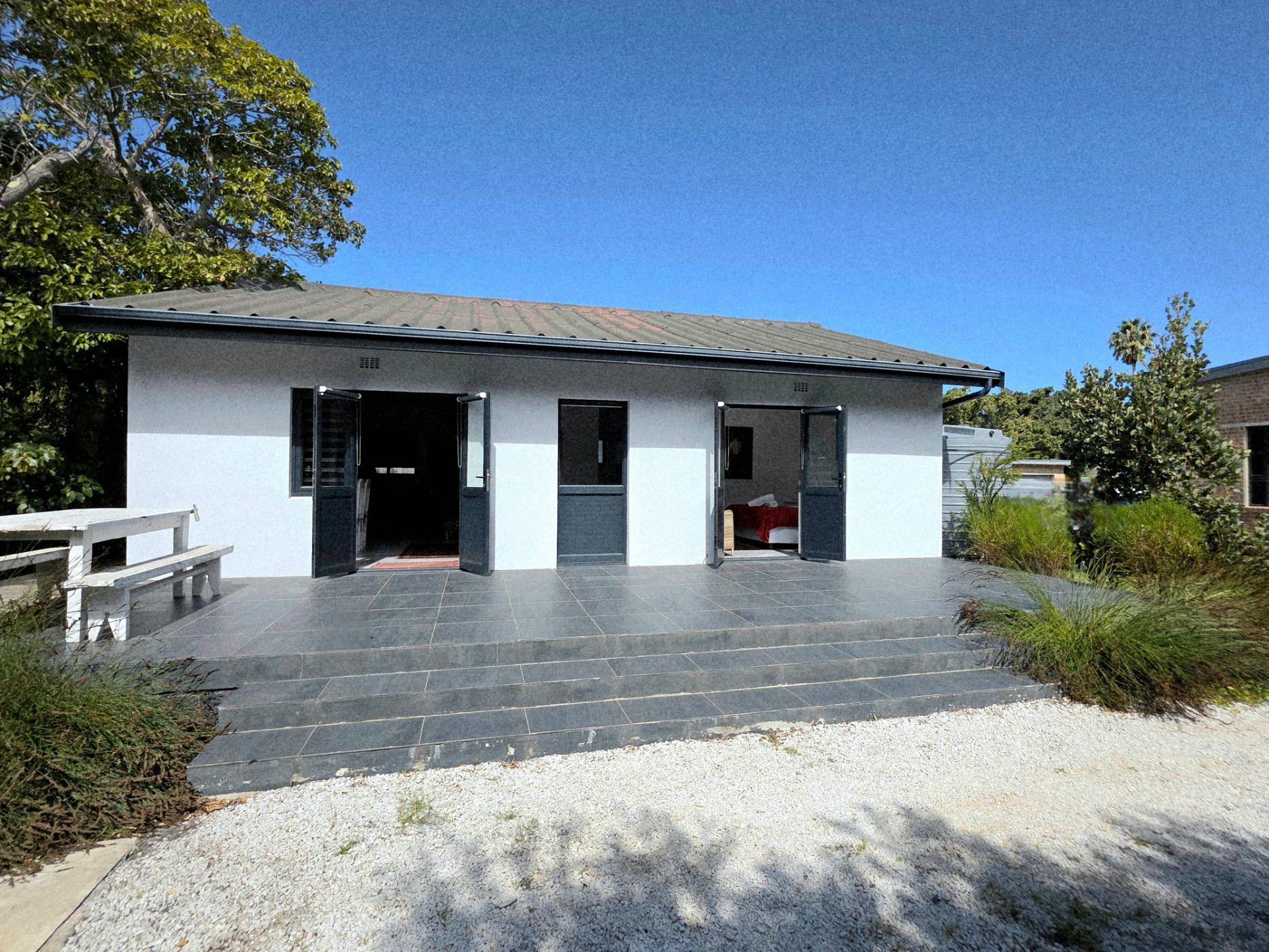 Image 2 of 6