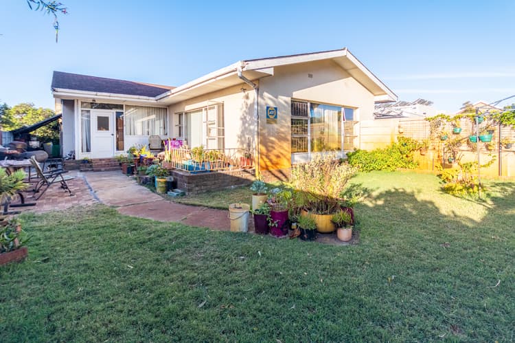 Main property image