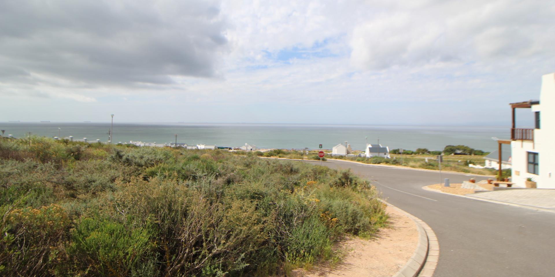 Image 4 of 6