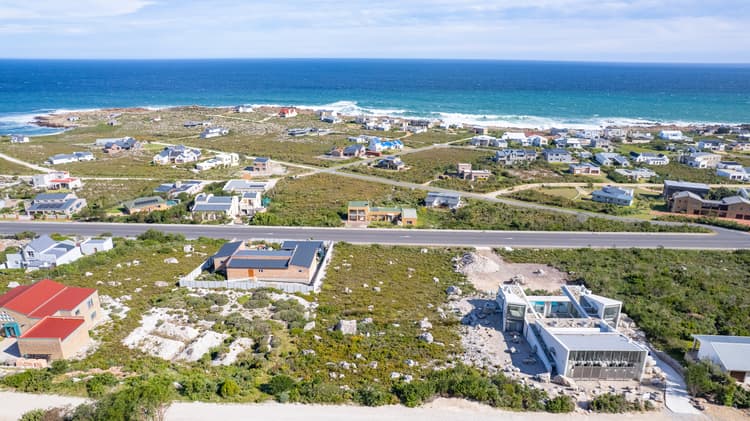 Main property image