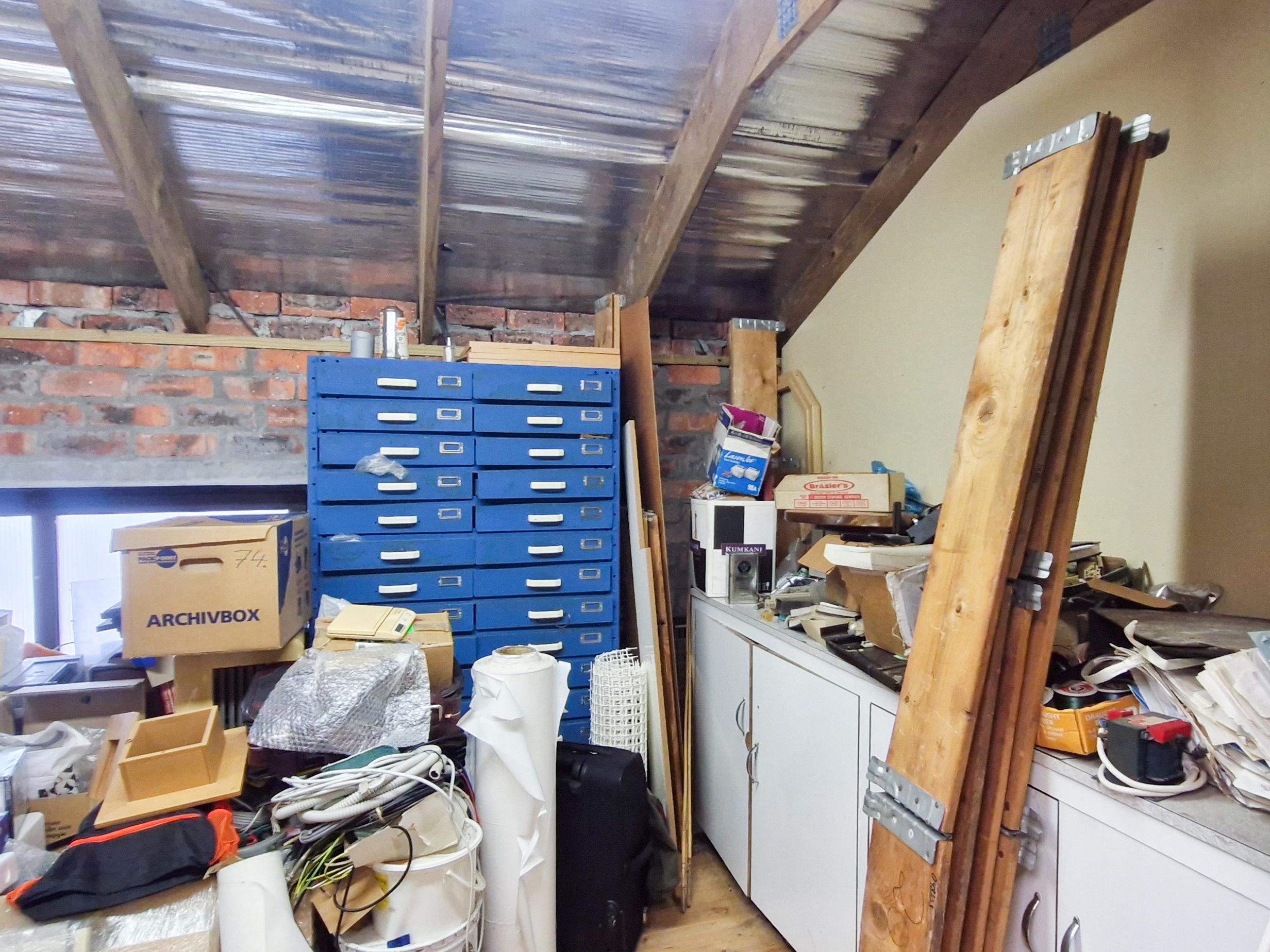 Image 33
