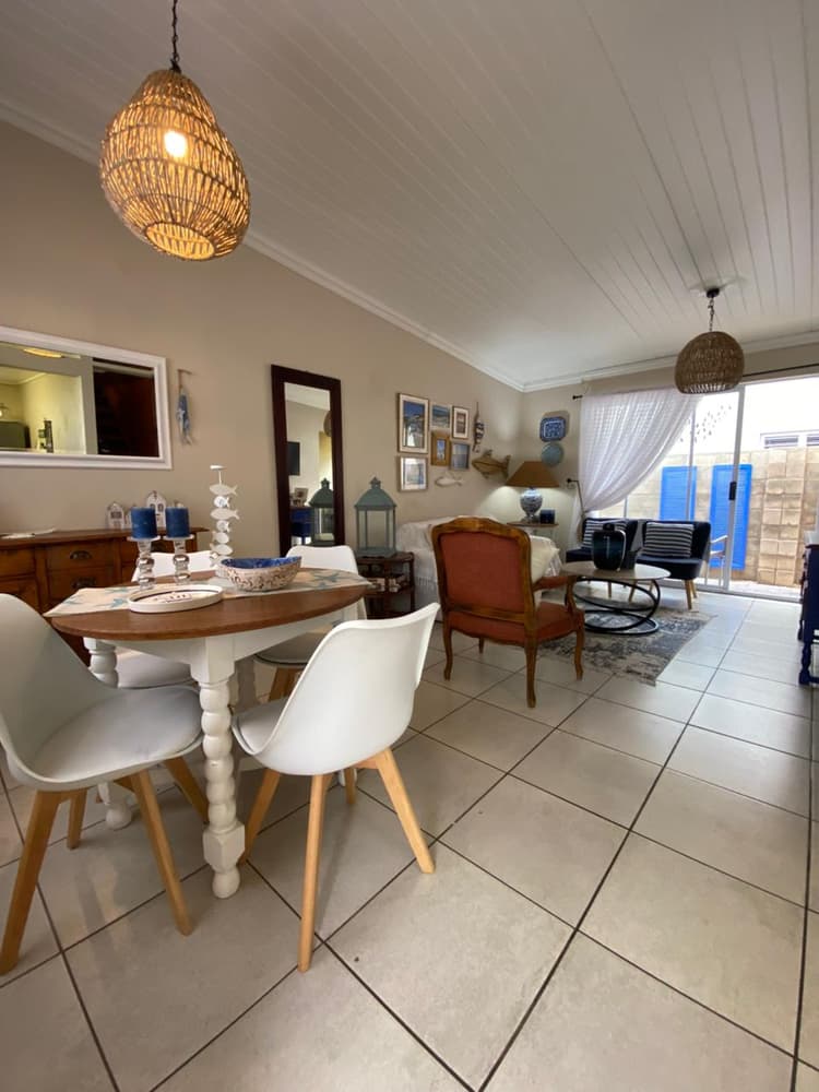 Main property image