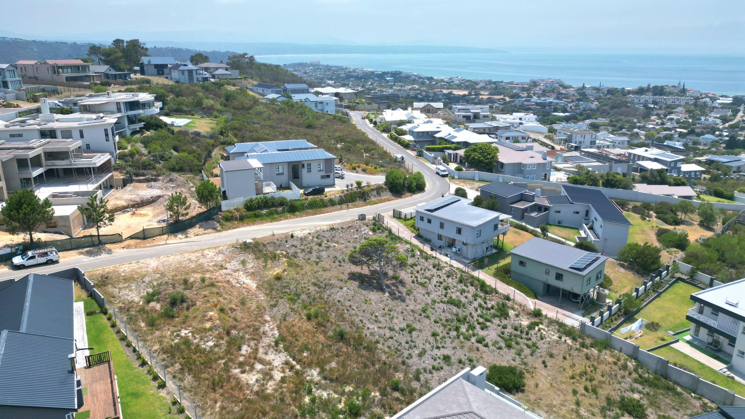 Image 4 of 6