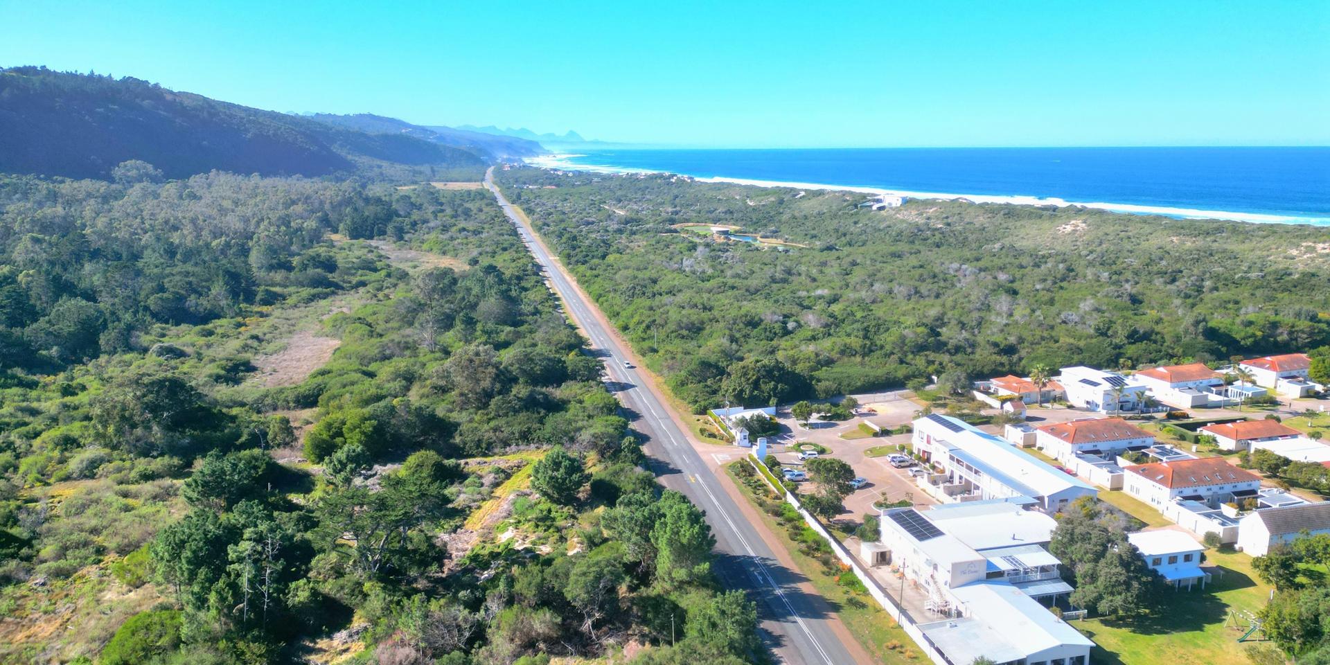 Image 4 of 6