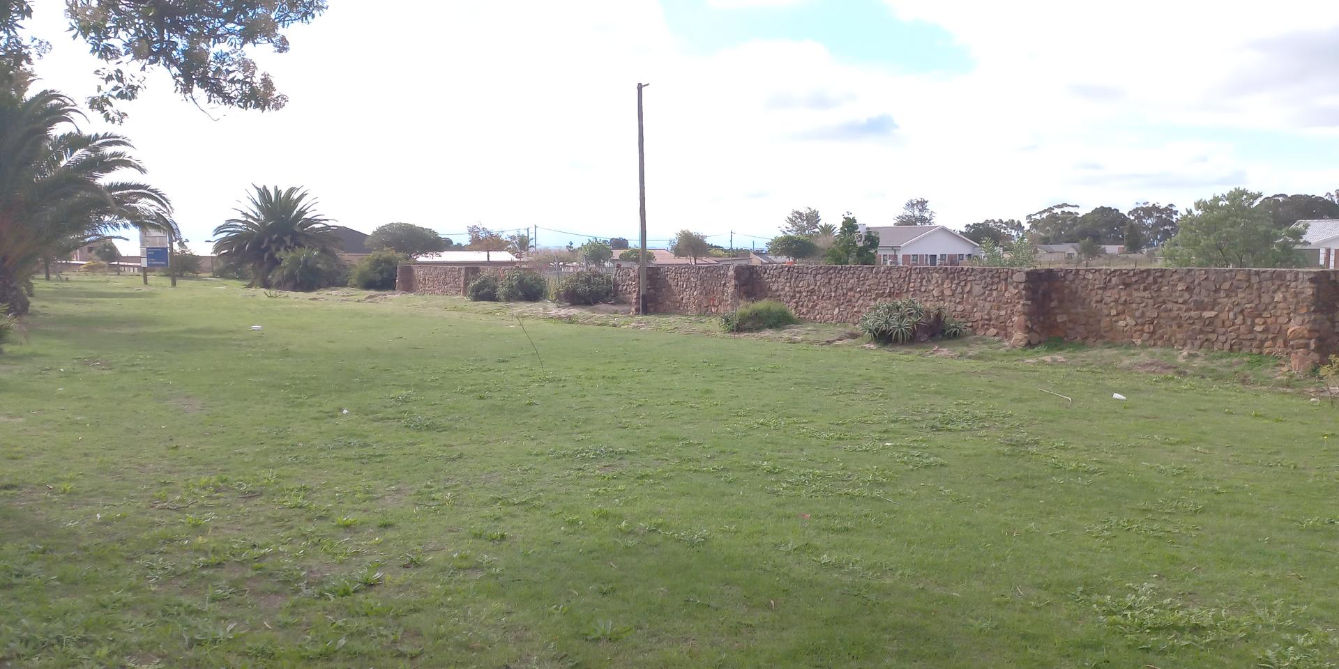 Image 2 of 6