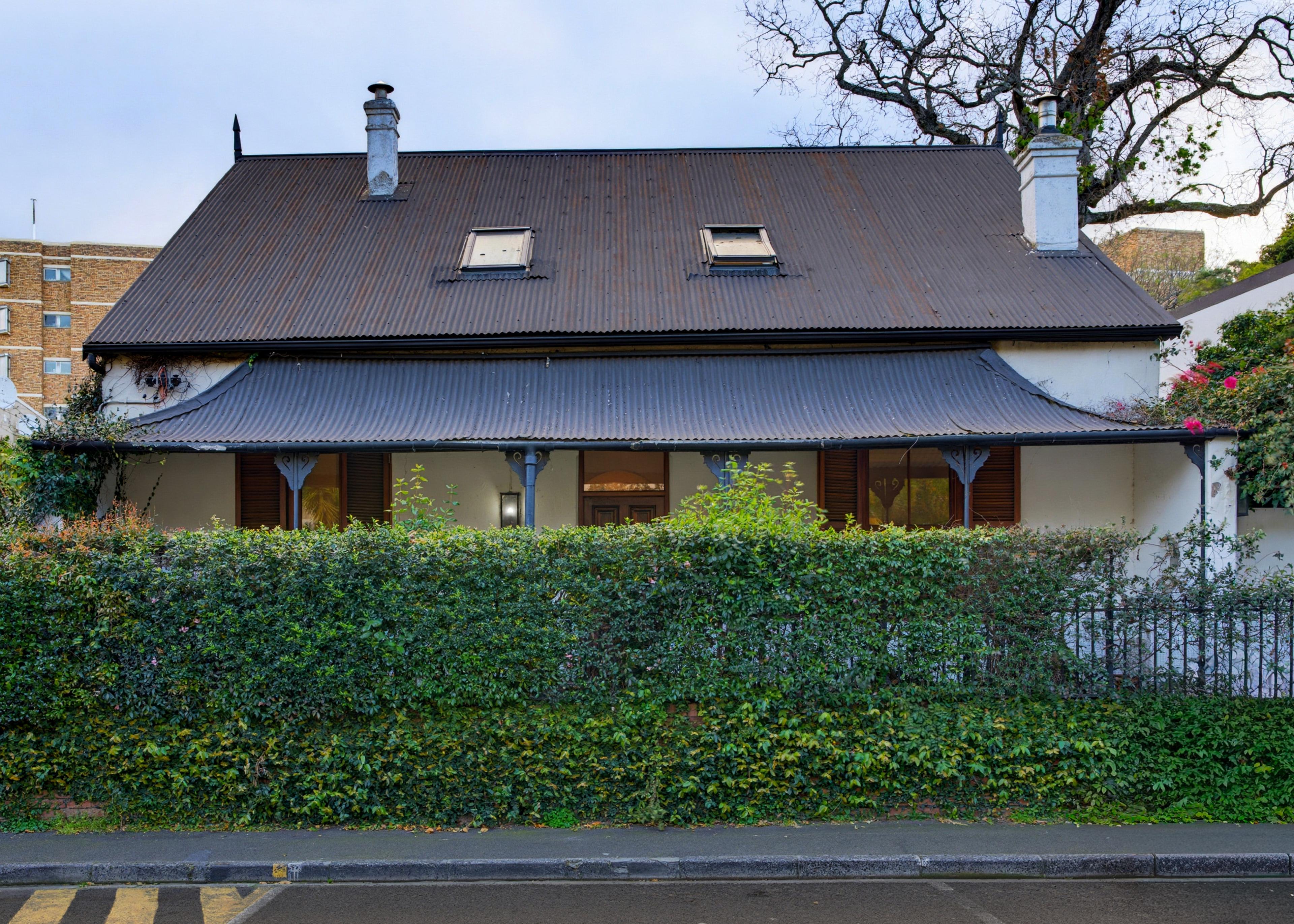 Image 1 of 6