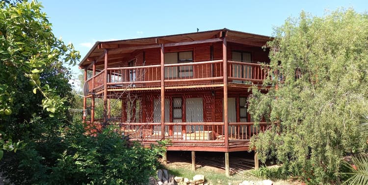 Main property image