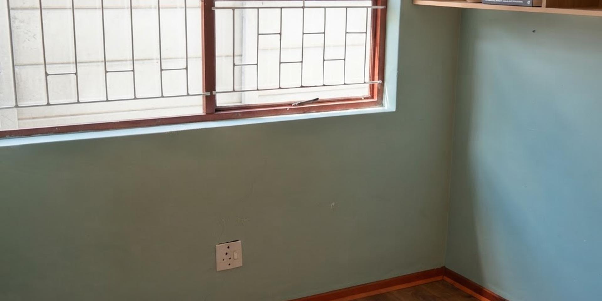 Image 5 of 6