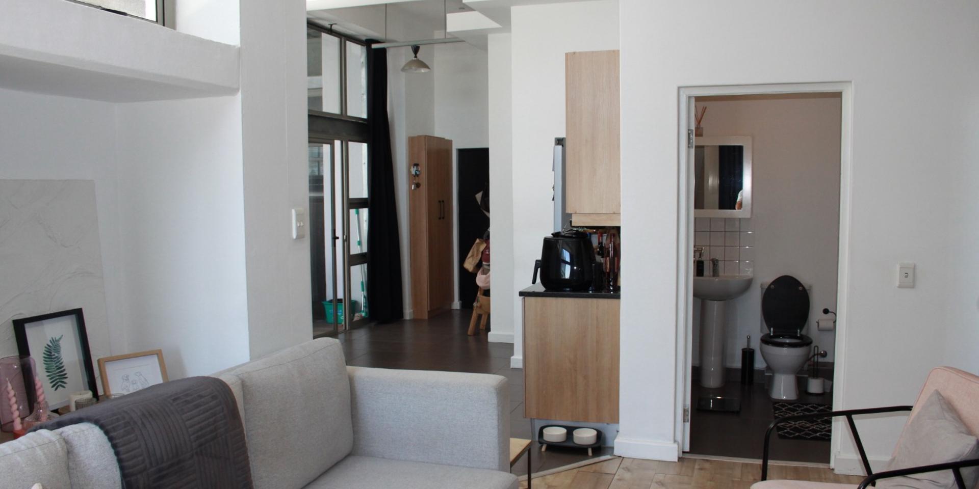 Image 5 of 6