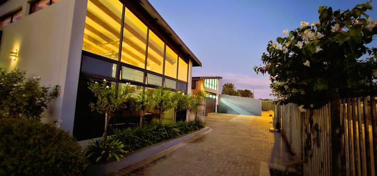 Main property image