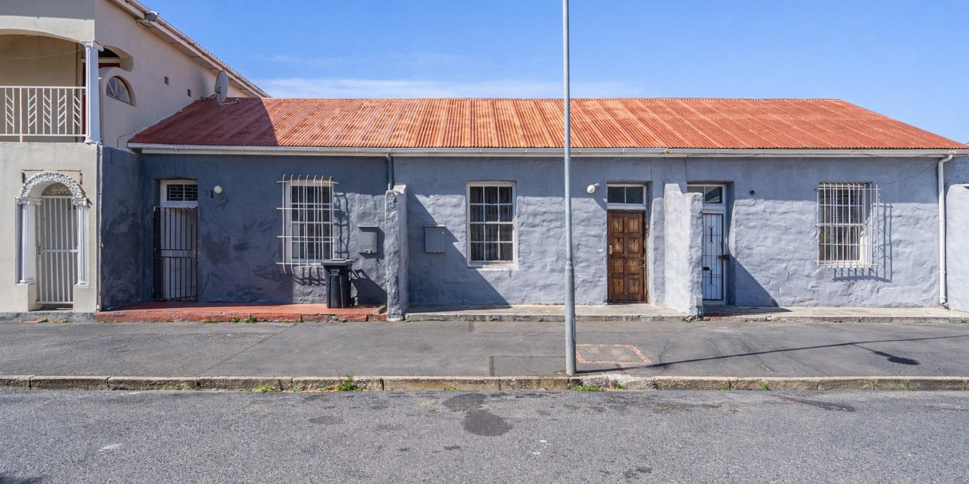 Image 1 of 6