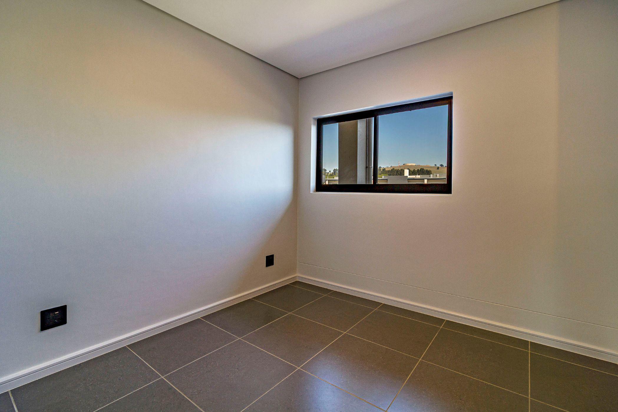 Image 32