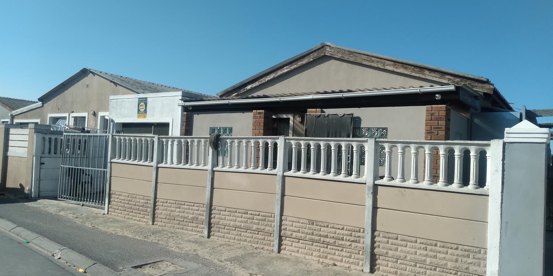 Image 2 of 6