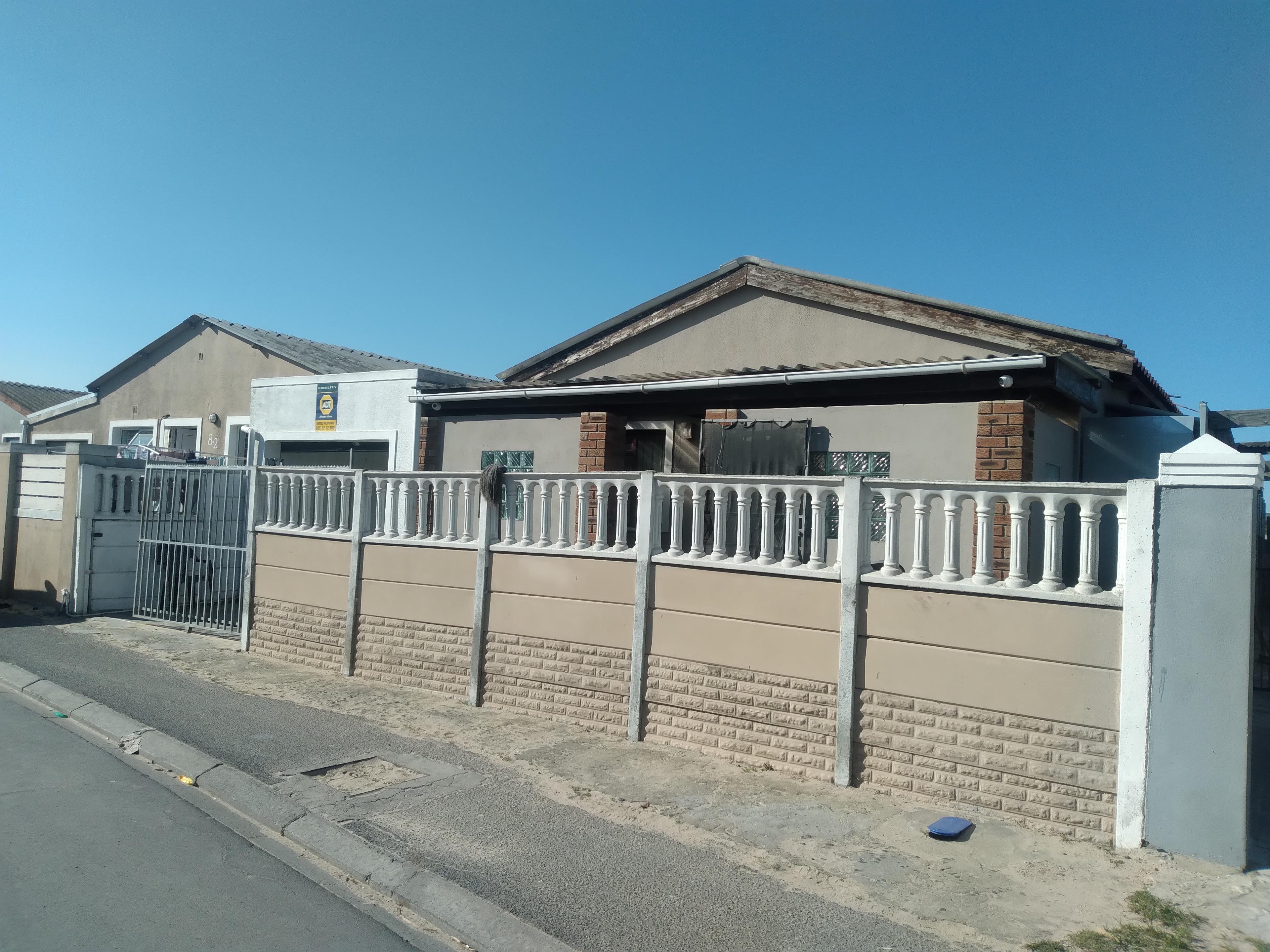 Image 2 of 6