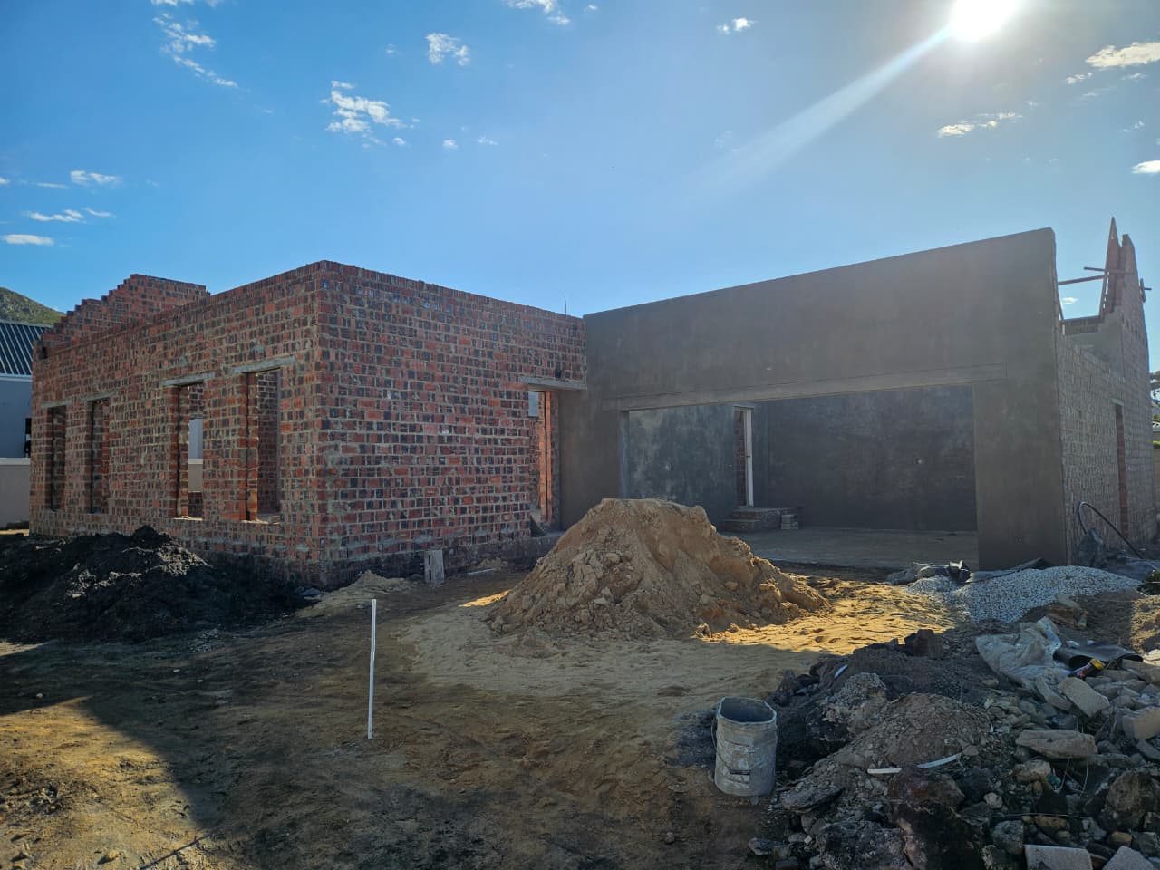 Image 2 of 6