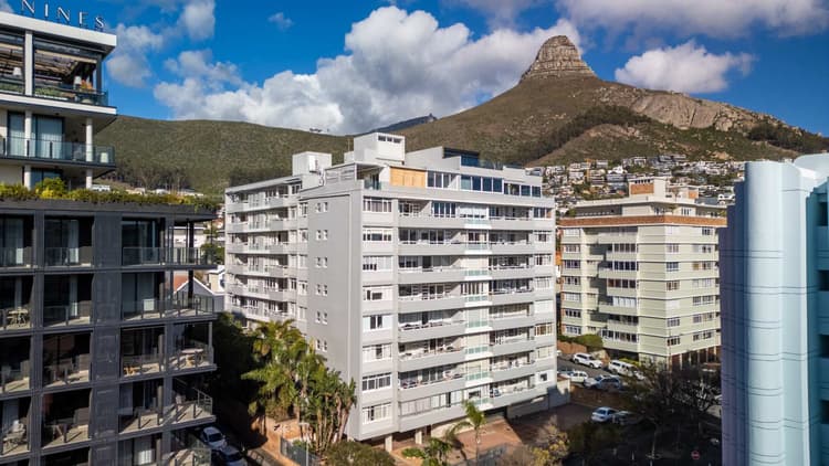 Main property image