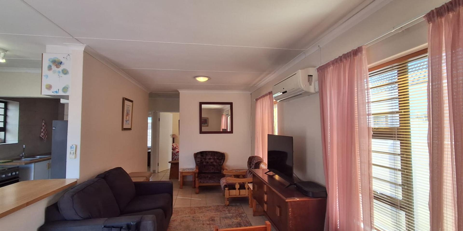 Image 3 of 6