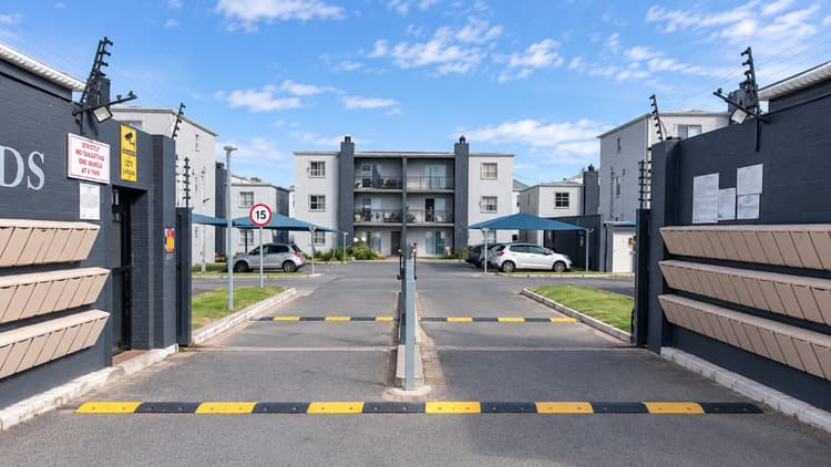 Main property image