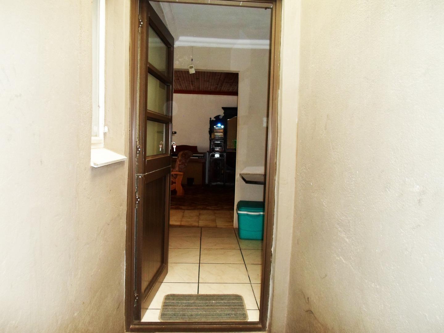Image 12