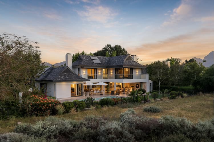 Main property image