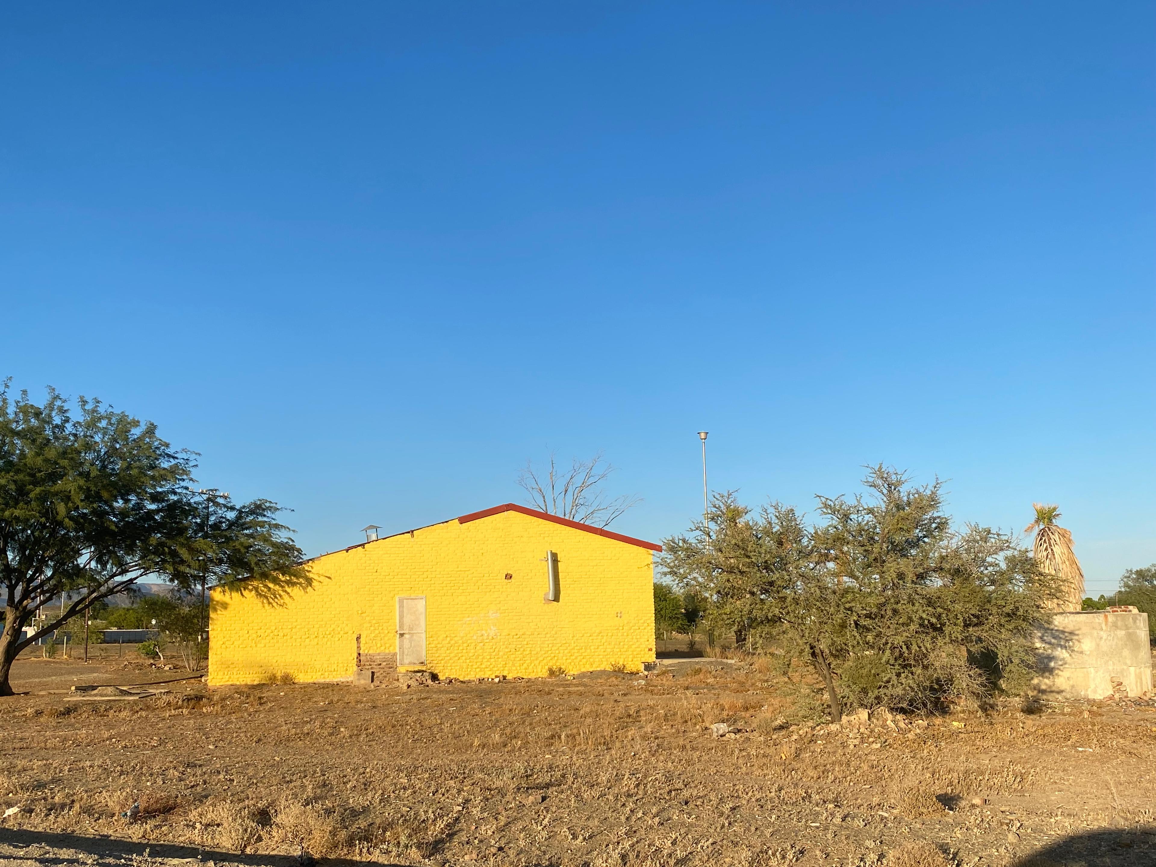 Image 4 of 6