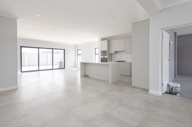 Main property image