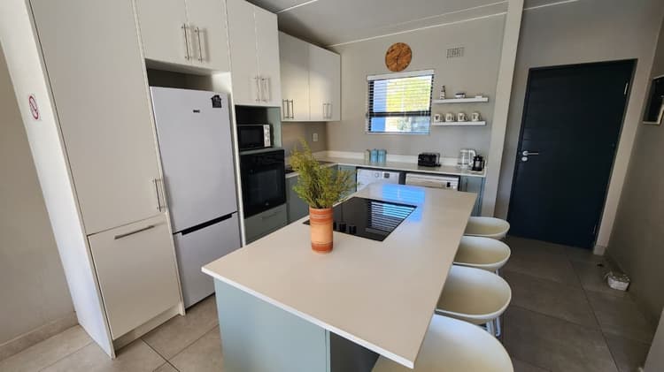 Main property image