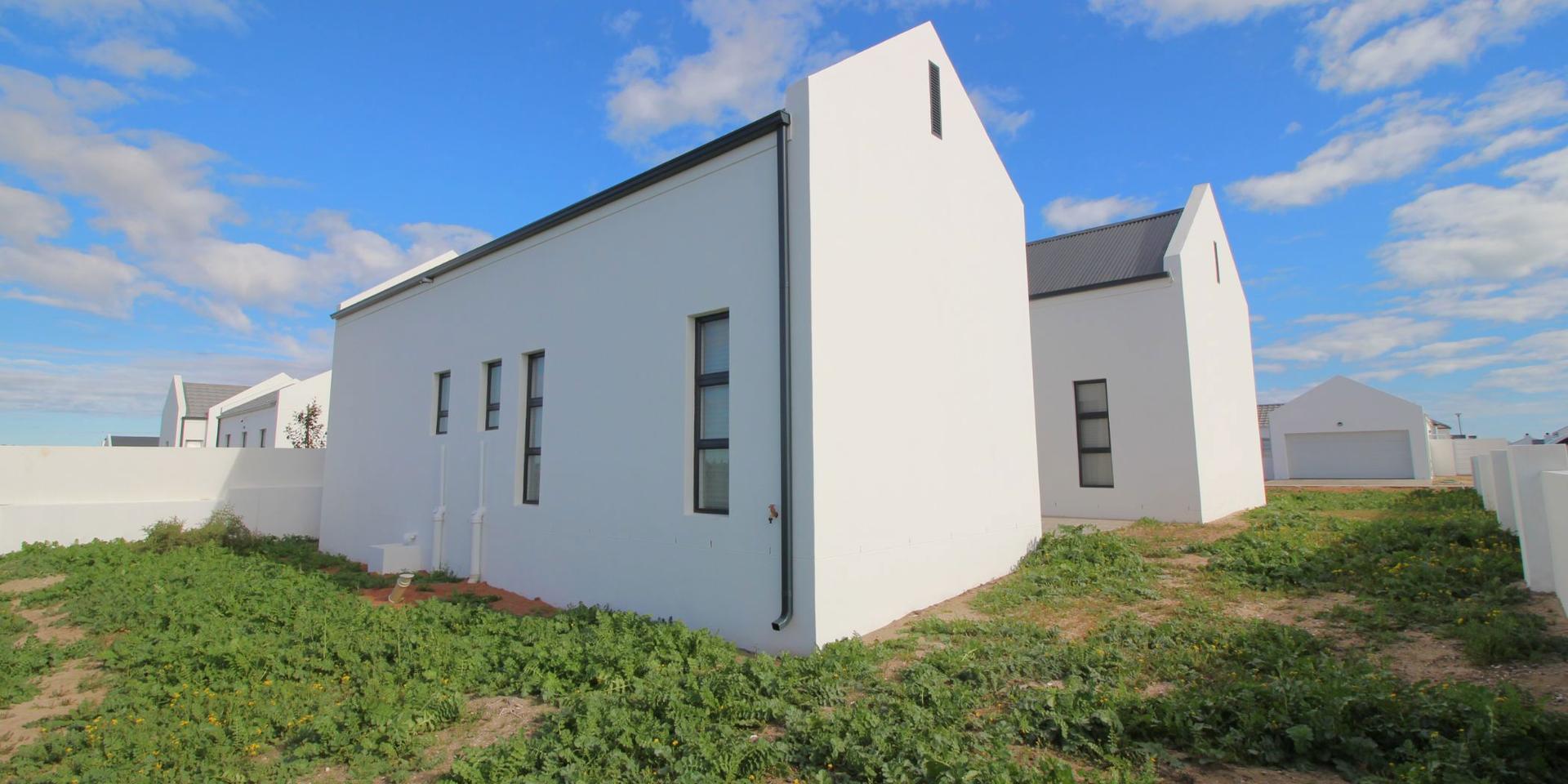 Image 4 of 6