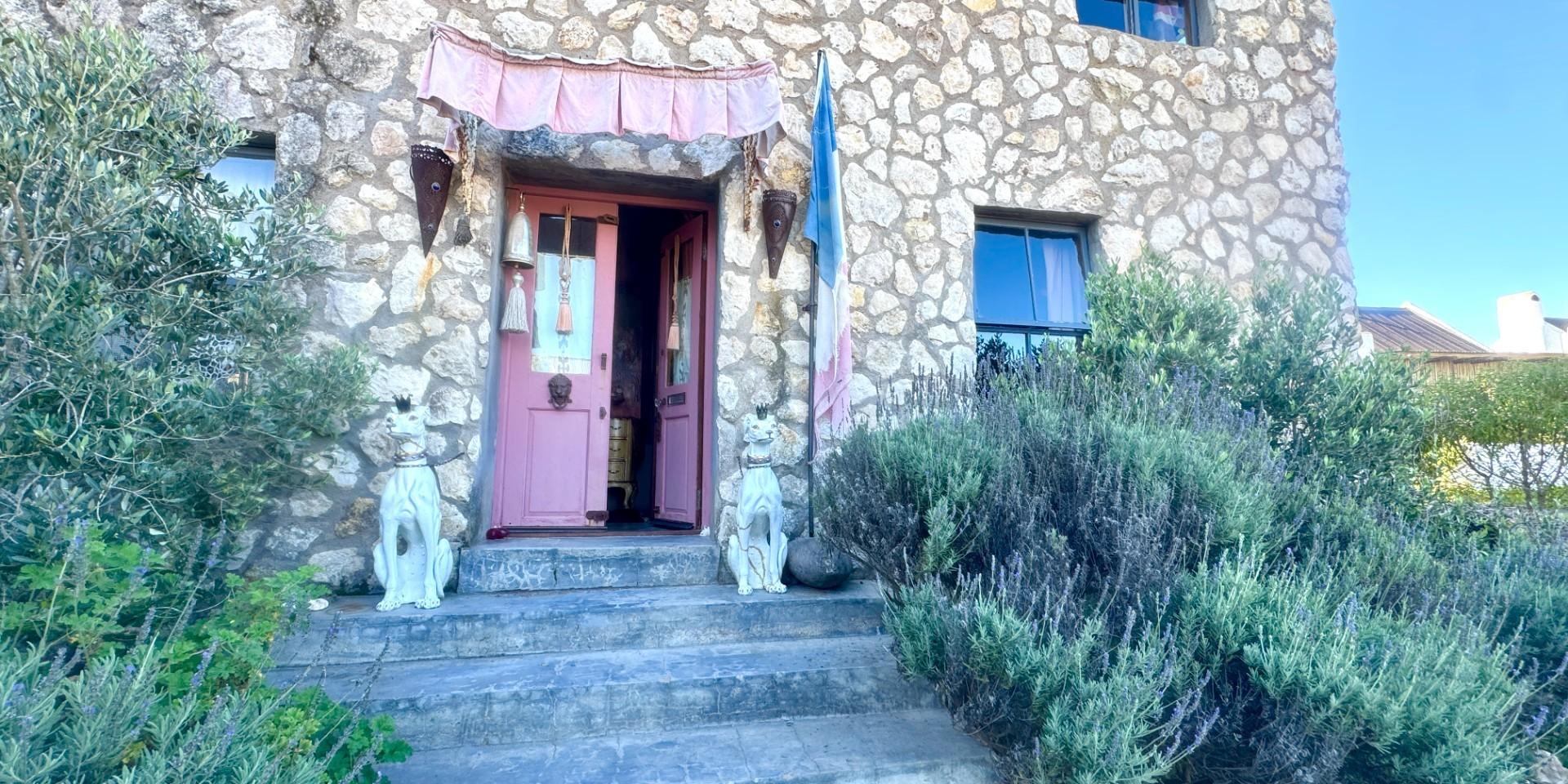 Image 2 of 6