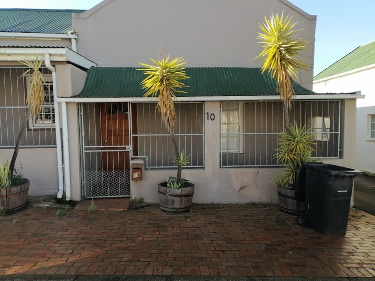 Main property image