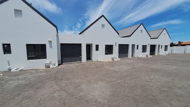 Main property image