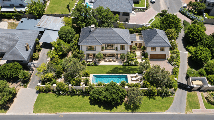 Main property image