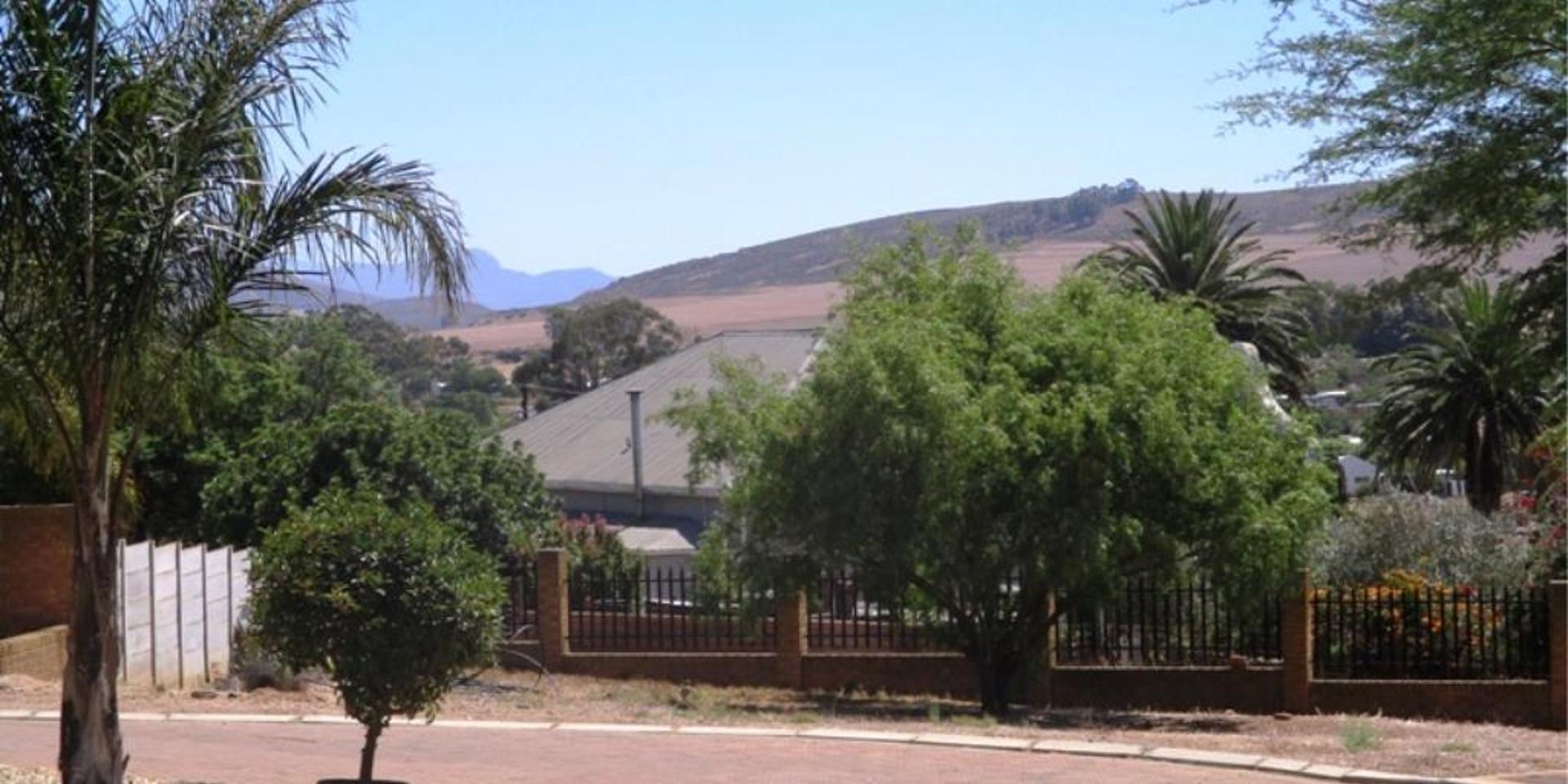 Image 2 of 6