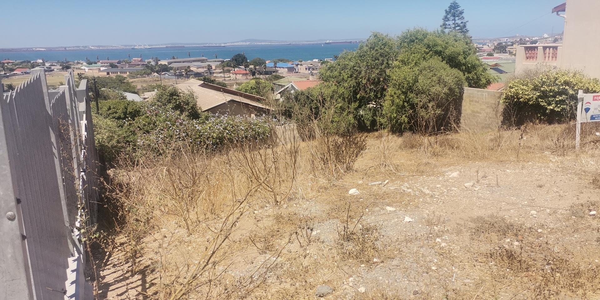 Image 2 of 6