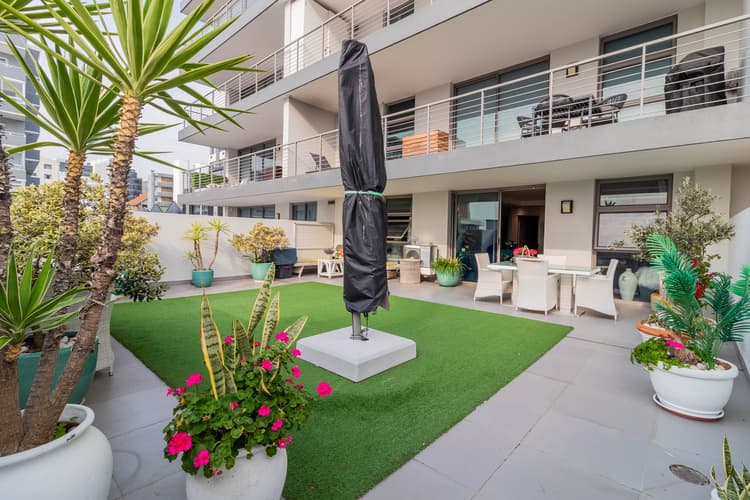 Main property image