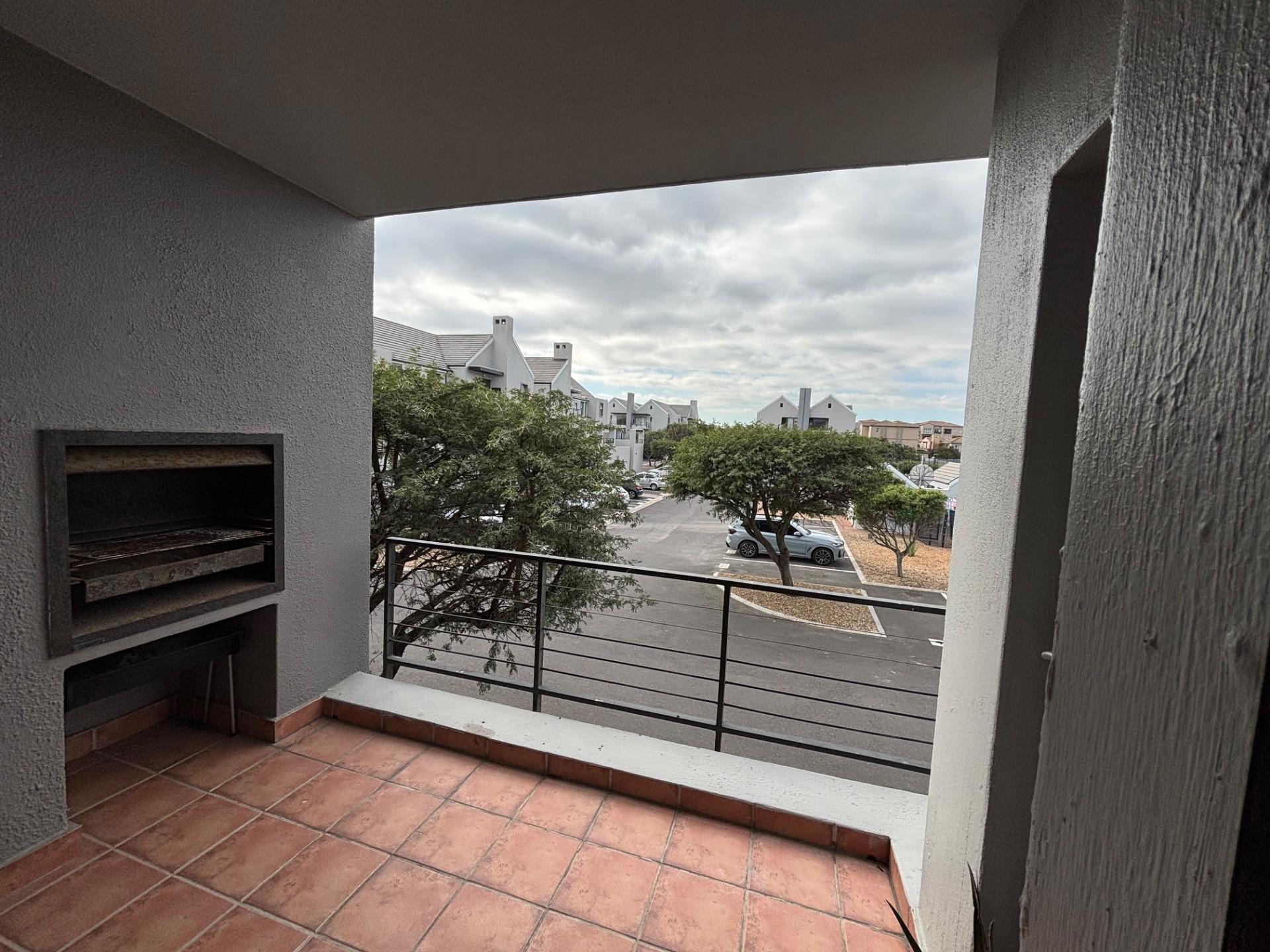 Image 5 of 6