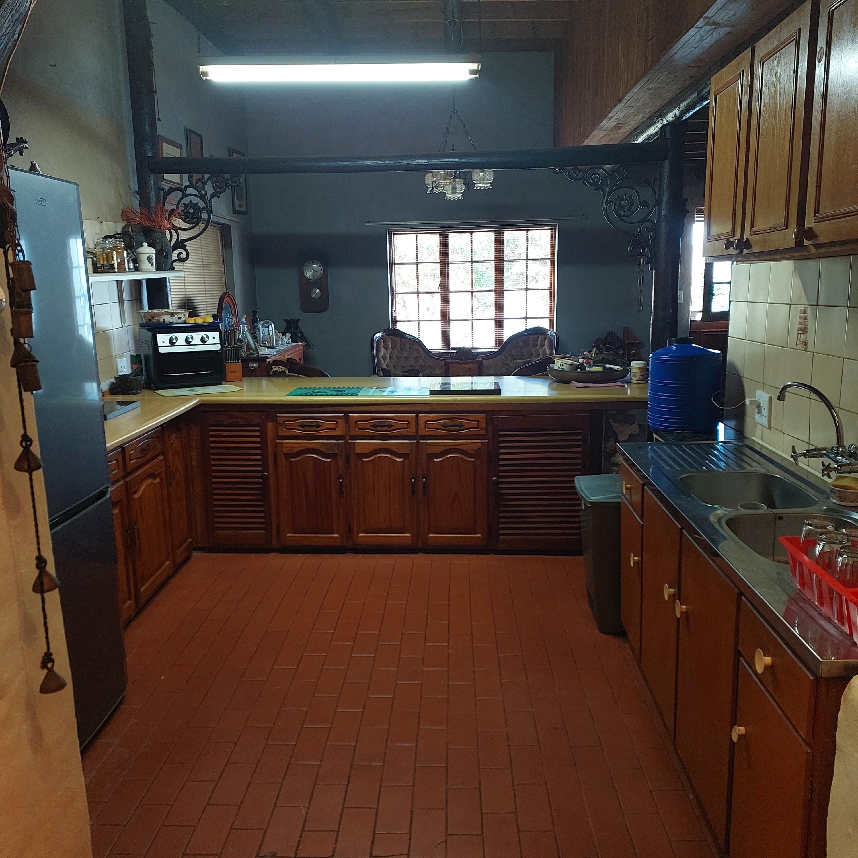 Image 5 of 6