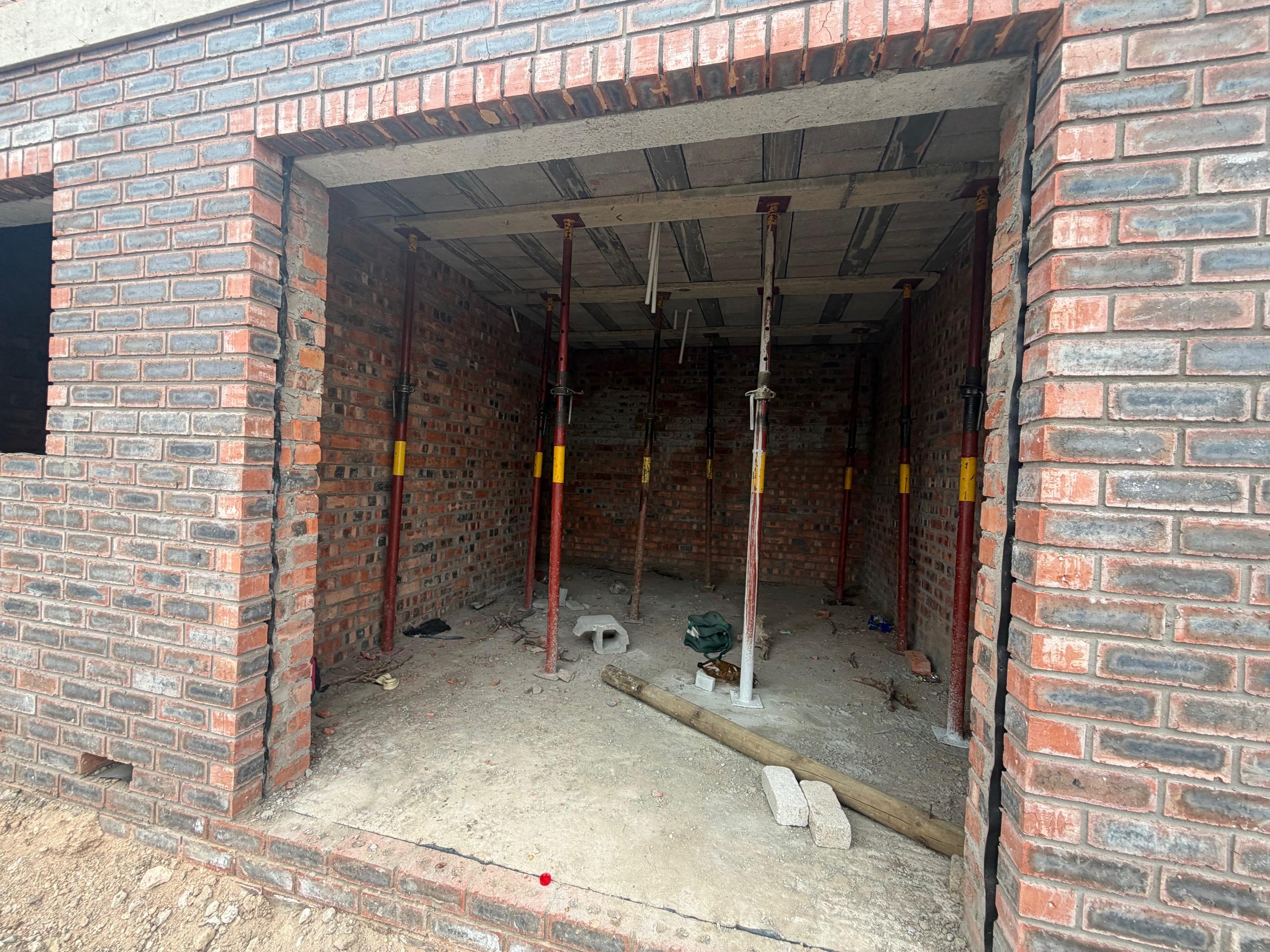 Image 2 of 6