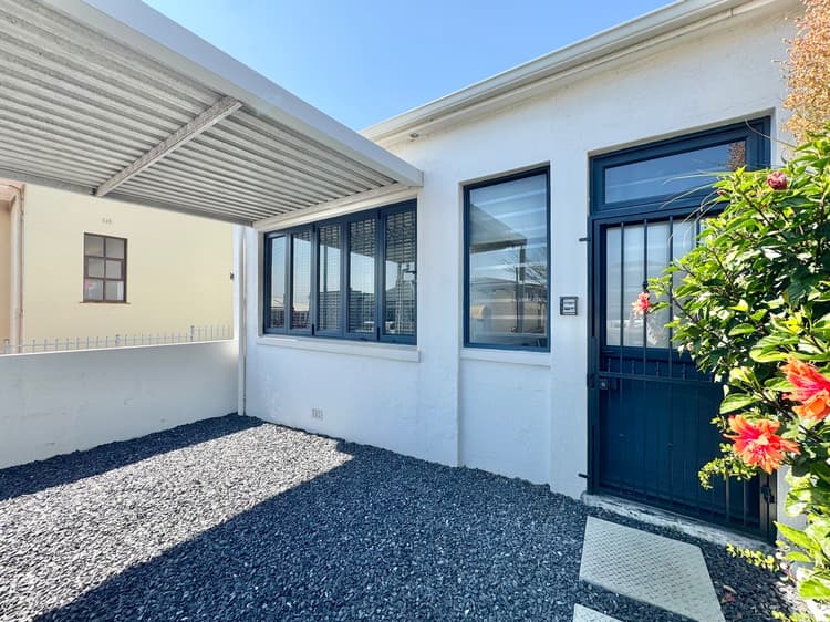 Main property image