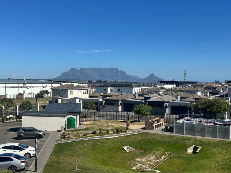 Main property image