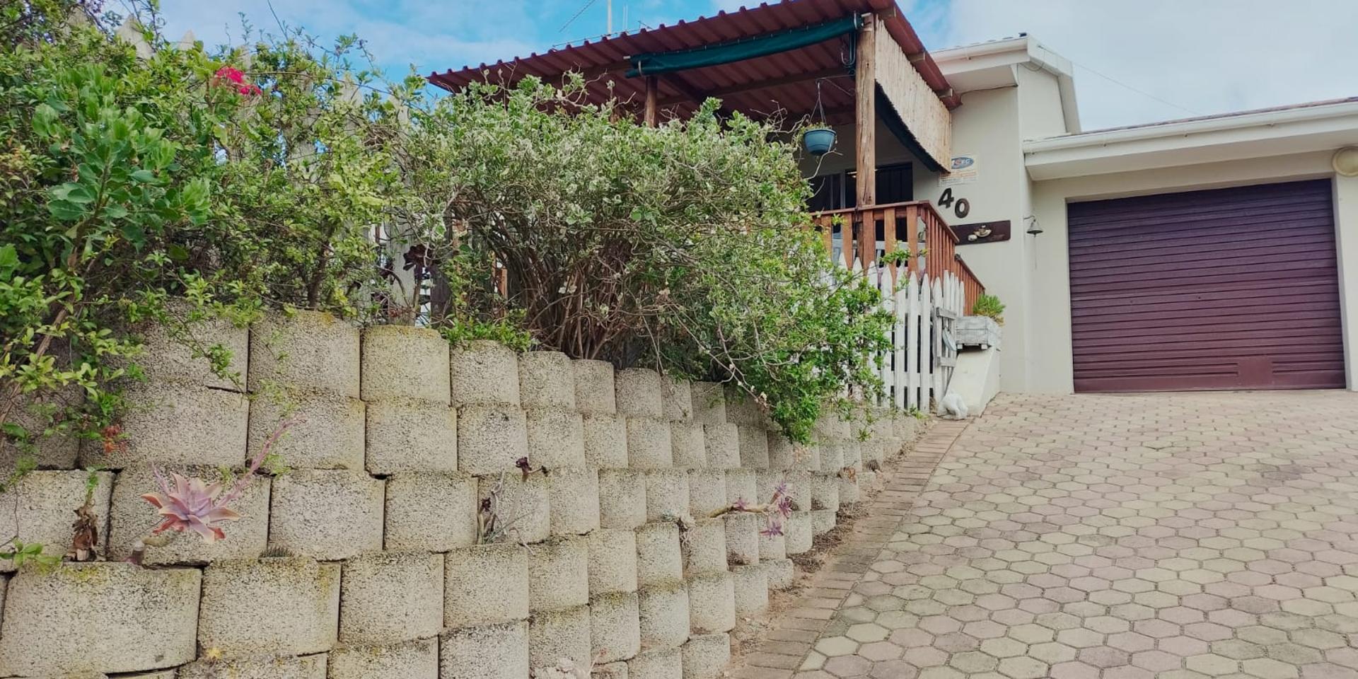 Image 2 of 6