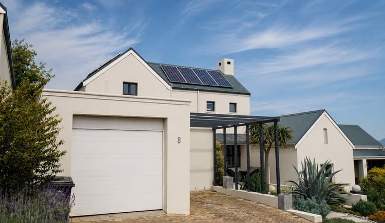 Main property image