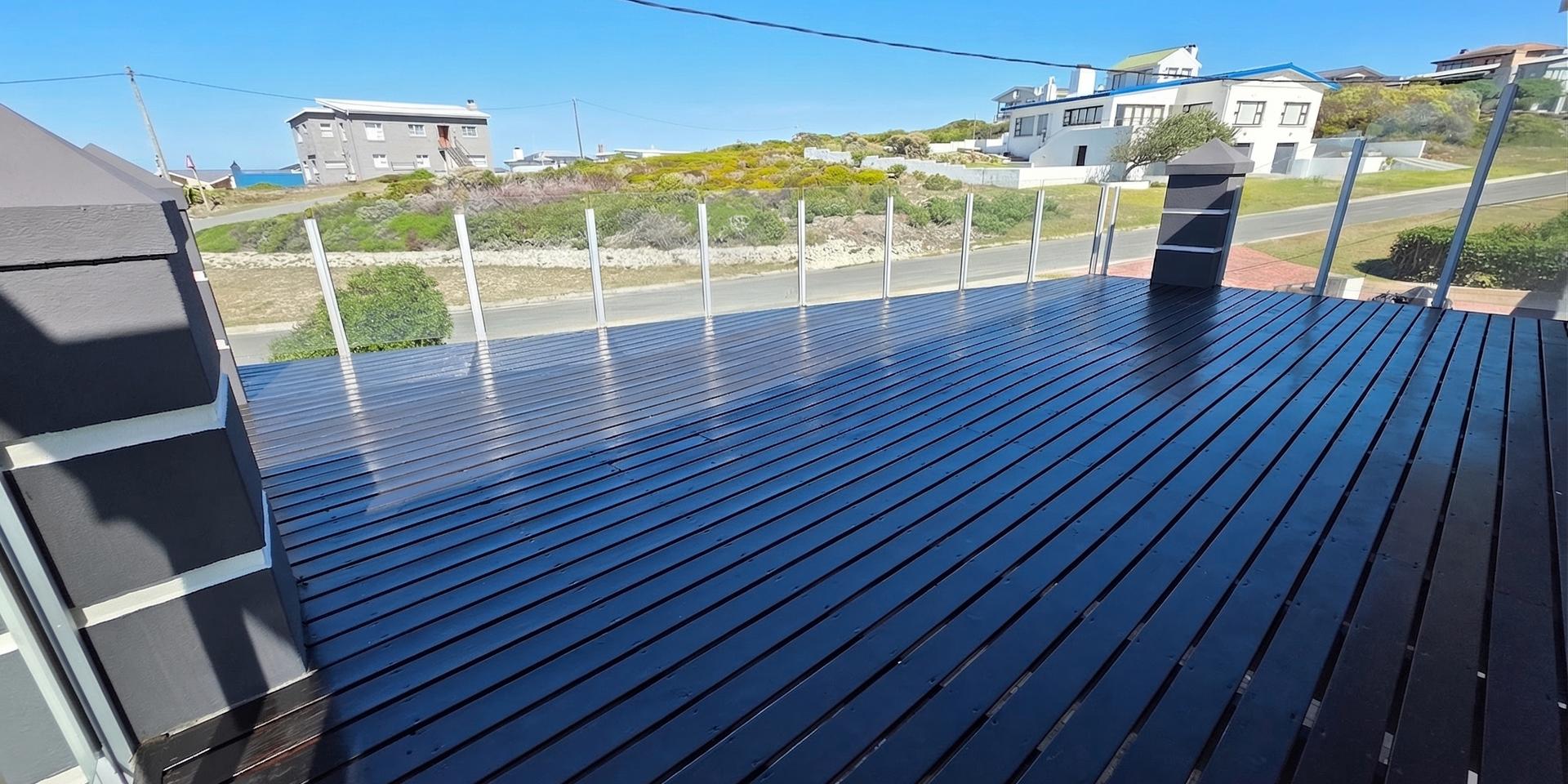 Image 3 of 6
